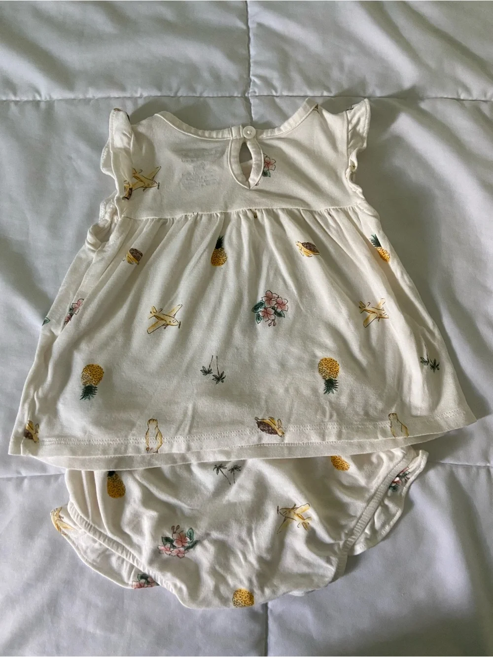 Carters pale bundle listings